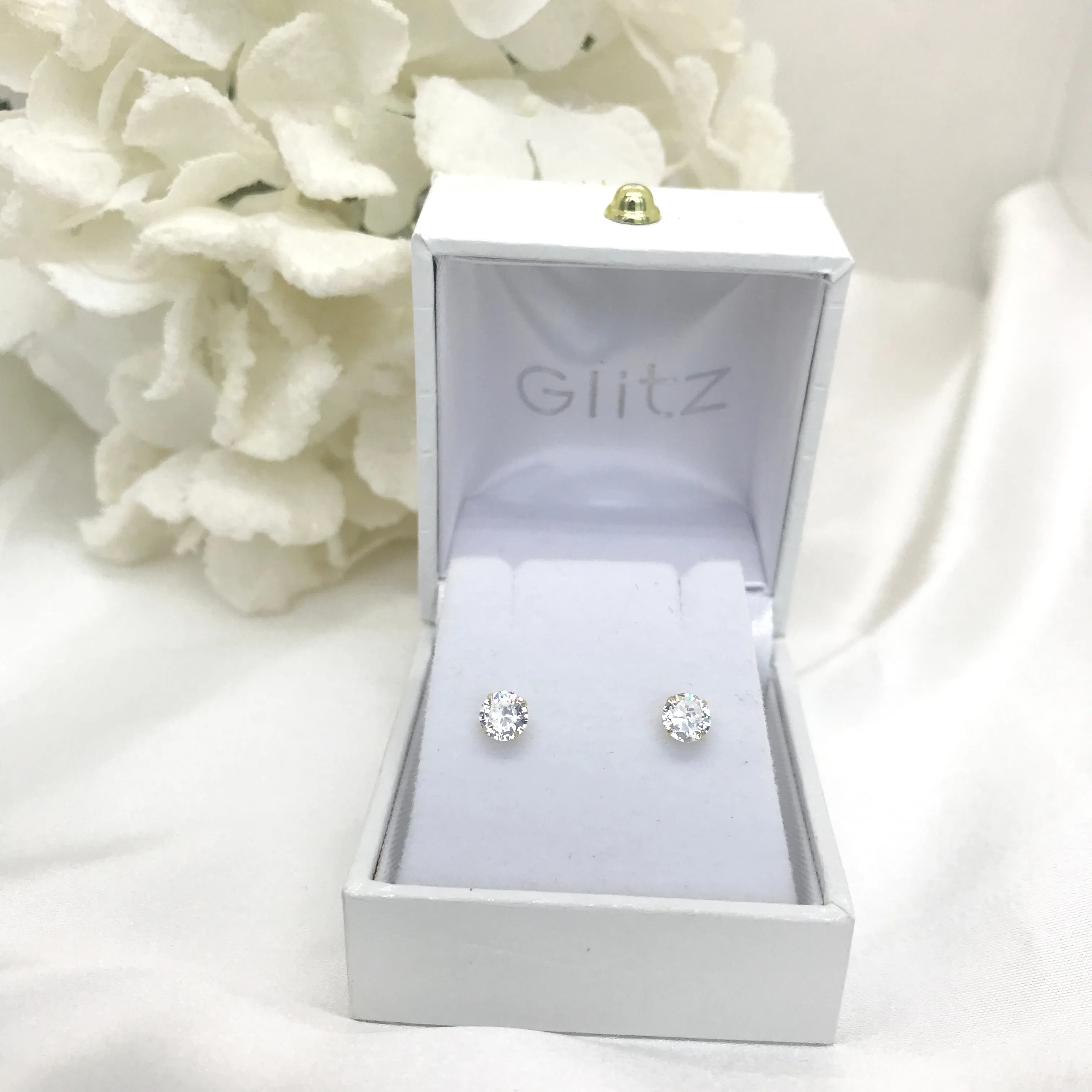 14k Yellow Gold CZ Screw back Earrings