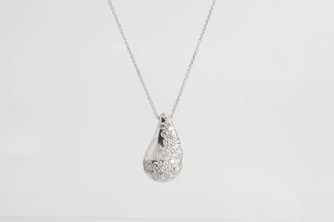 23.5” Tiffany & Co. Elsa Peretti Platinum Diamond Teardrop Necklace (10.10g.)