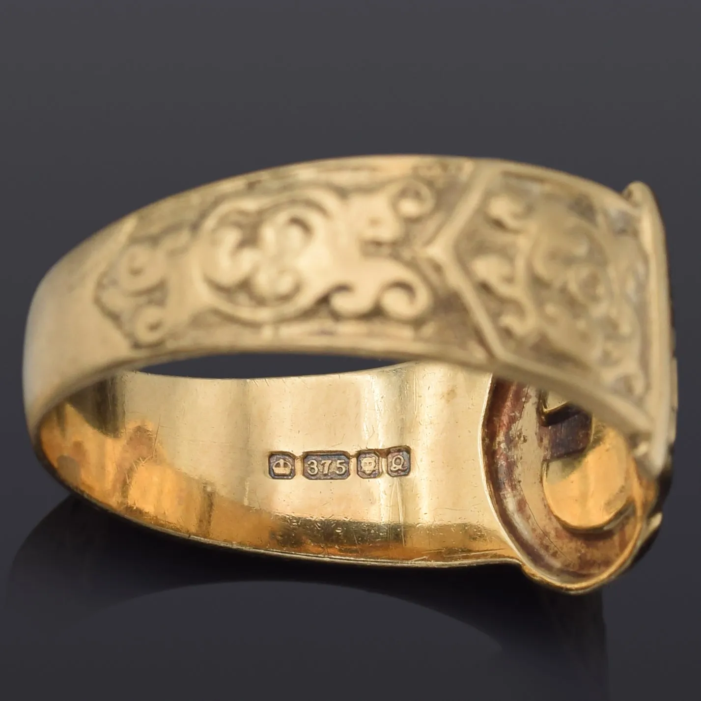 Antique Victorian 9K Yellow Gold Belt Buckle Band Ring