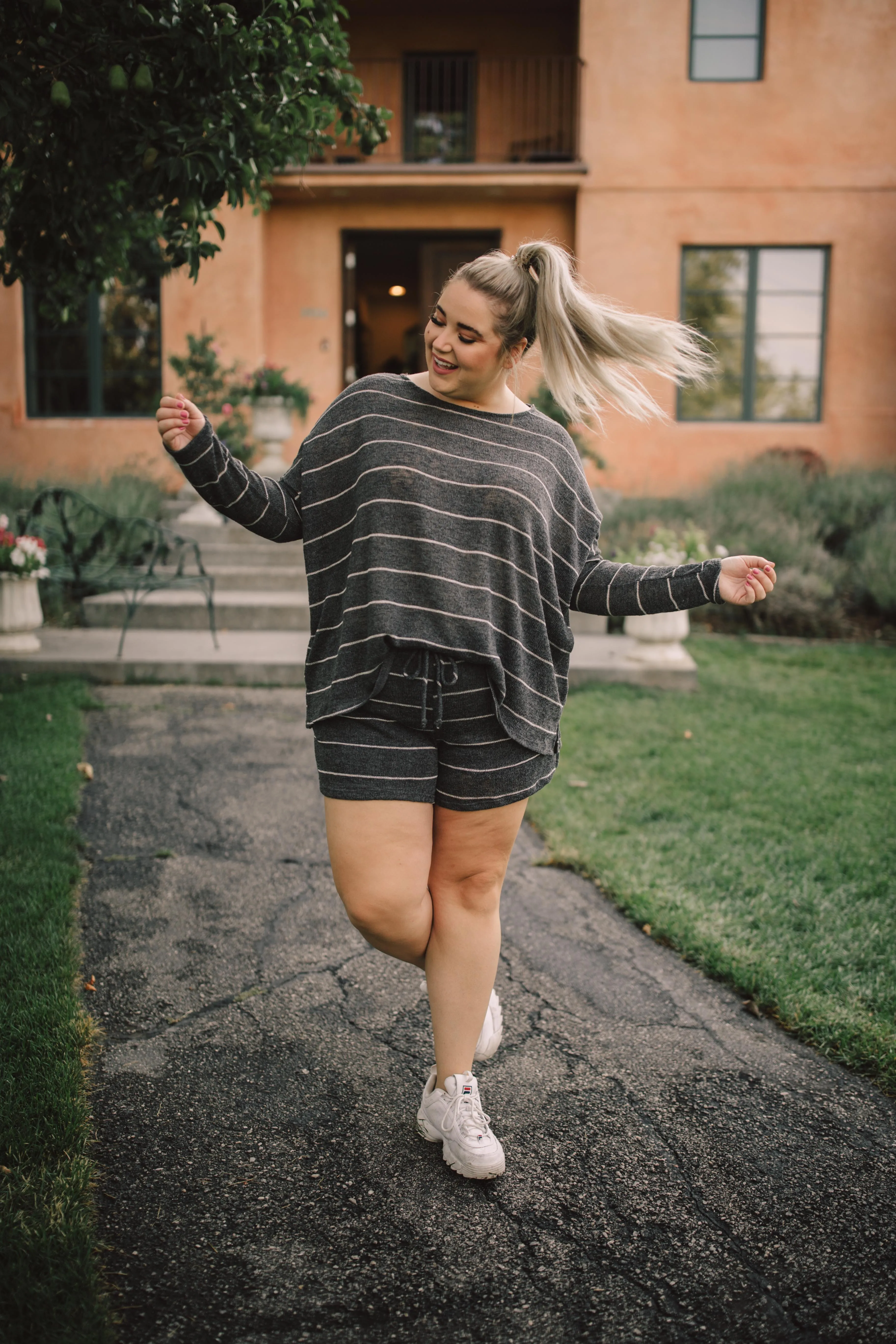 Lightweight Striped Shorts In Charcoal - On Hand