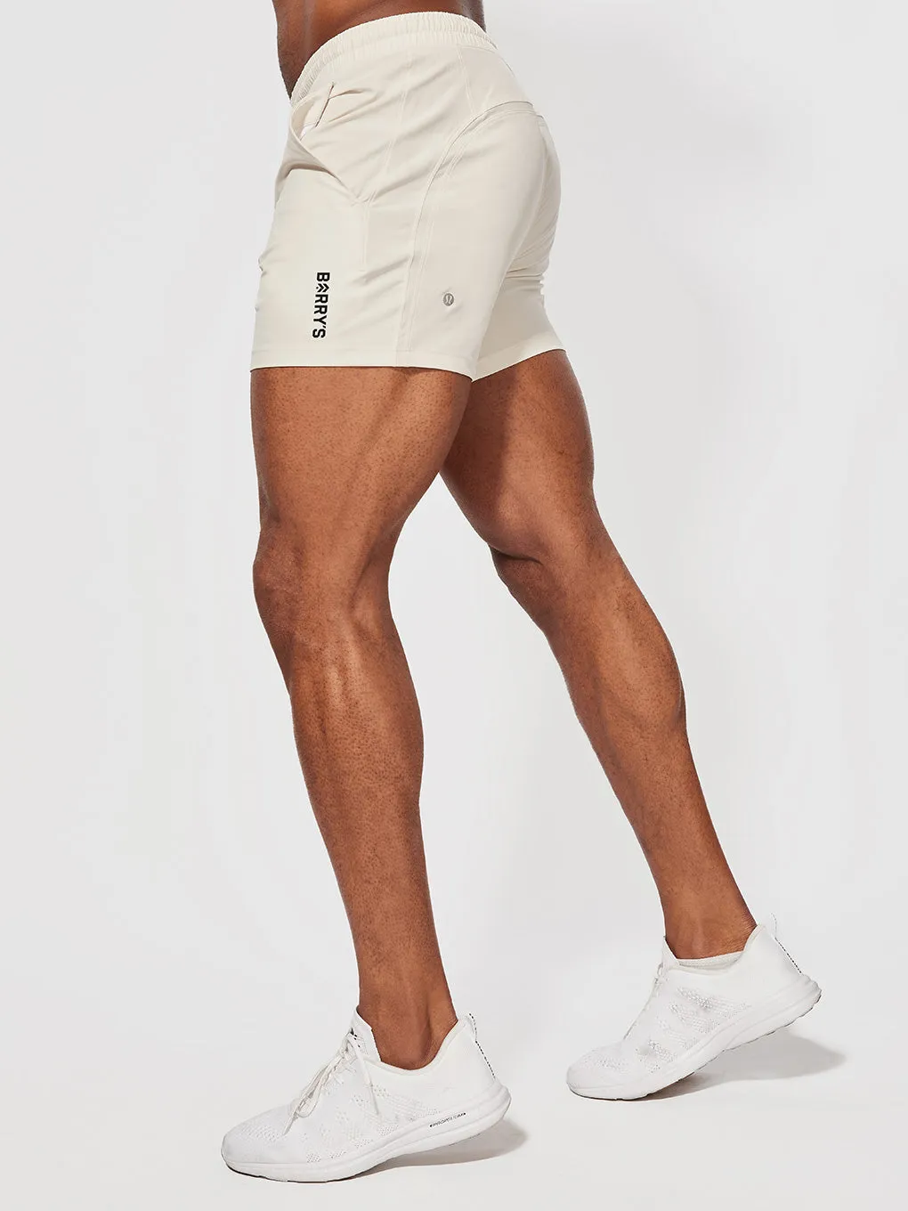 LULULEMON WHITE OPAL PACE BREAKER SHORT 5 LL