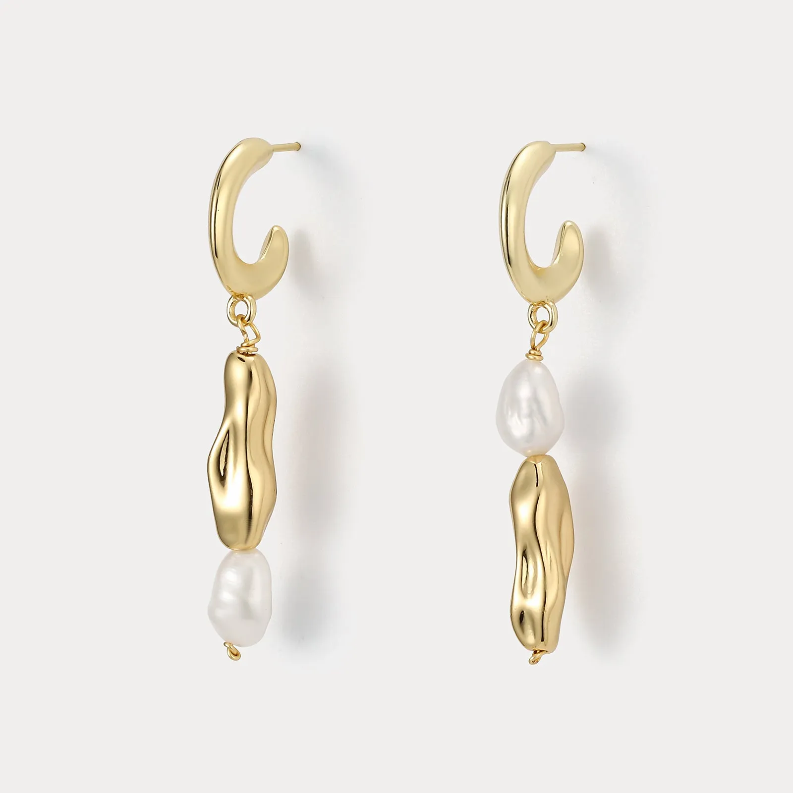 Sculptural Pearl Earrings