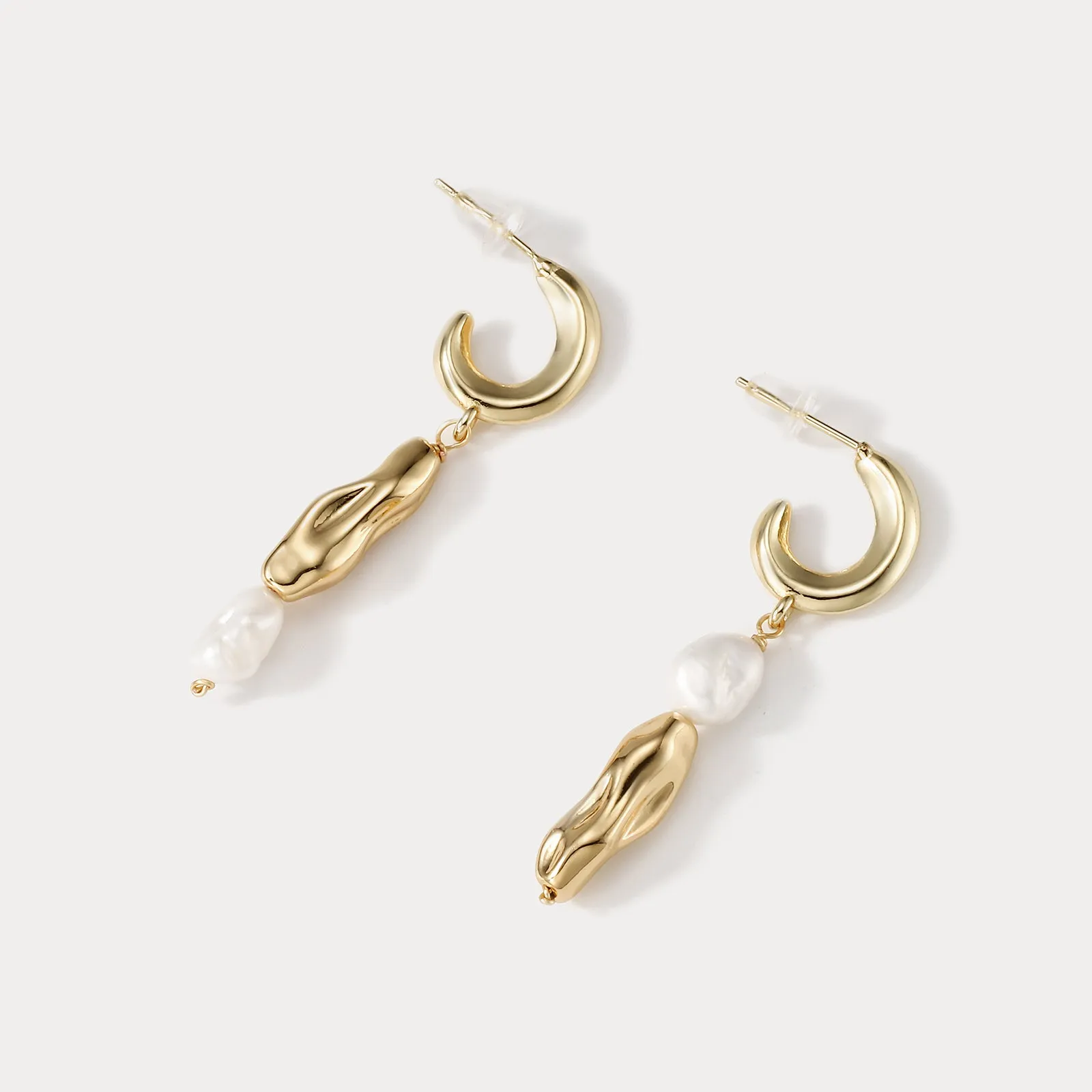 Sculptural Pearl Earrings