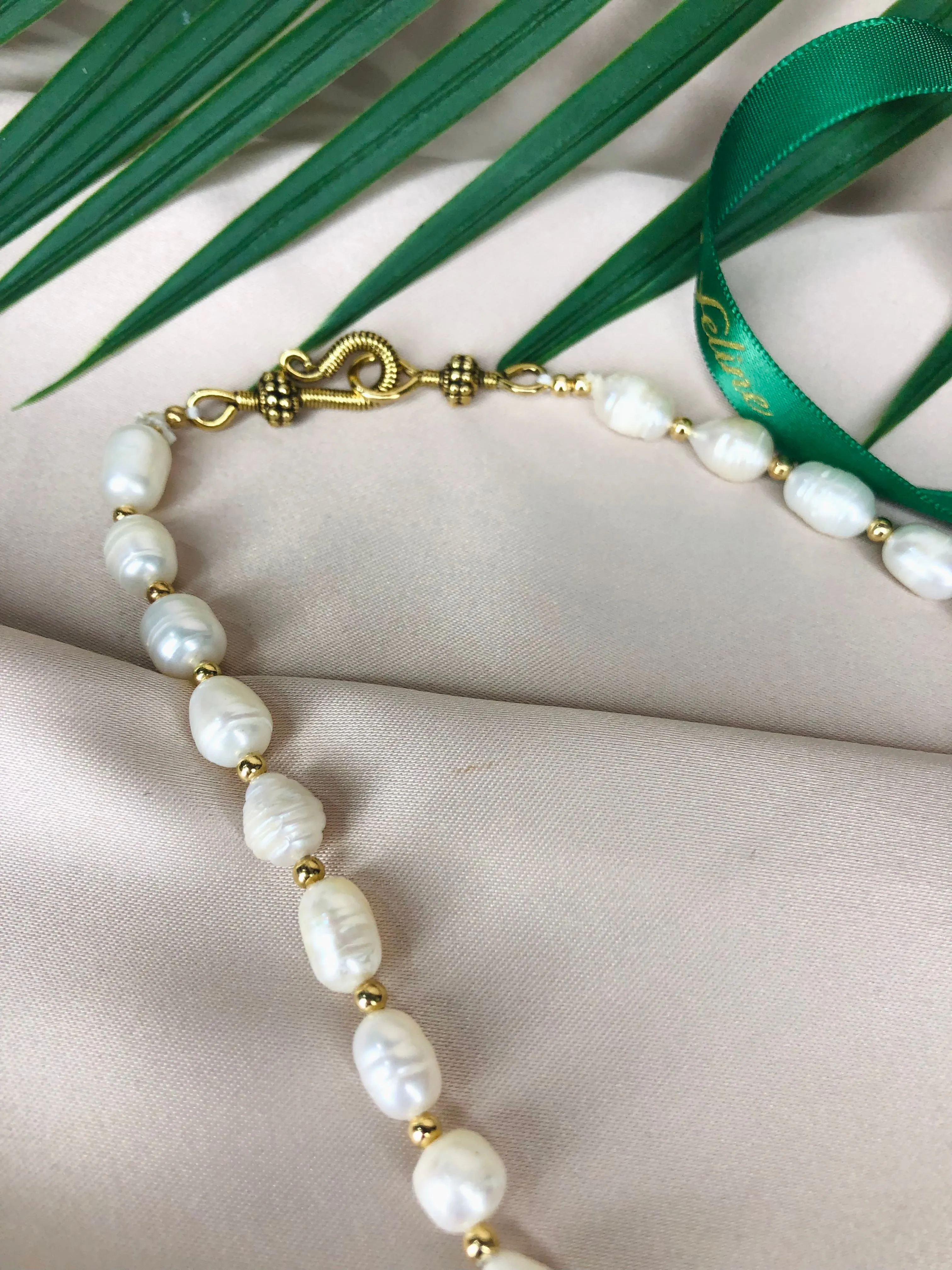 Venicia Pearl Necklace