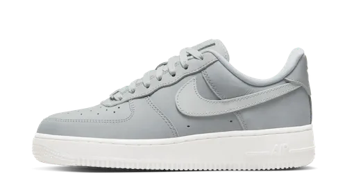 WOMEN'S NIKE AIR FORCE 1 PREMIUM